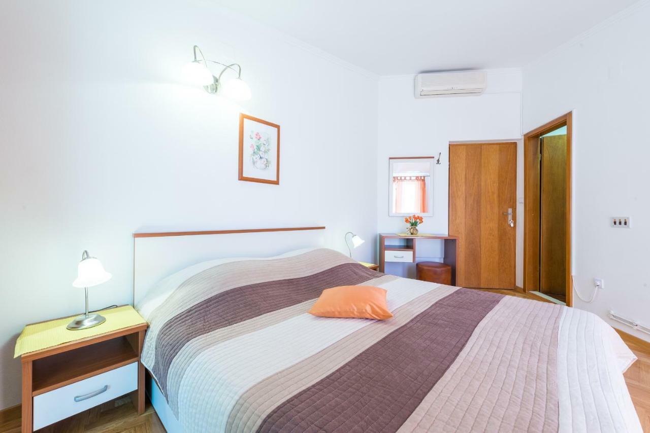House Jelena Hotel Mlini Exterior photo