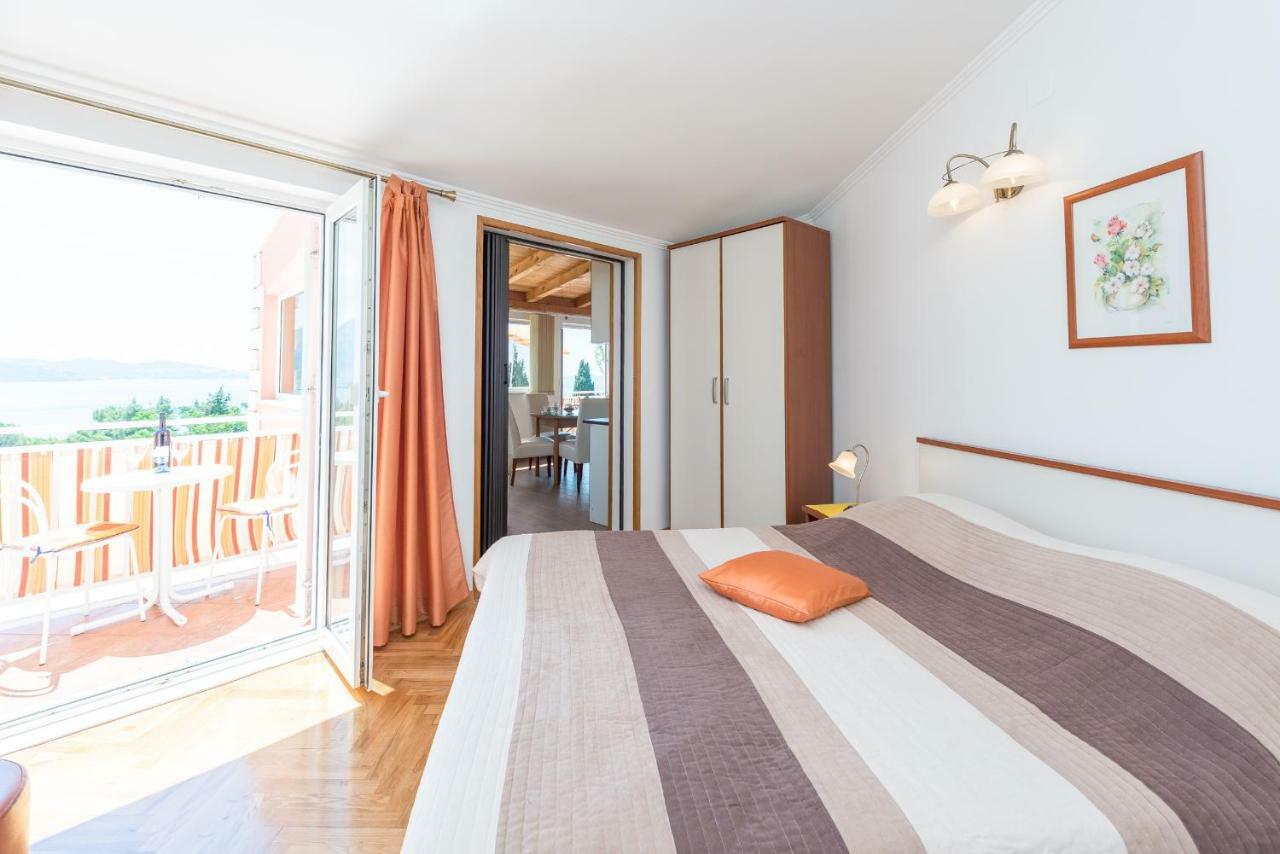 House Jelena Hotel Mlini Exterior photo